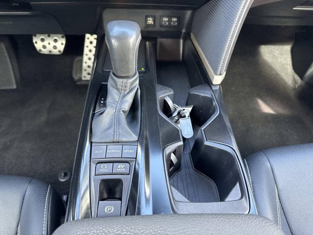 Certified 2025 Toyota Camry SE image 29