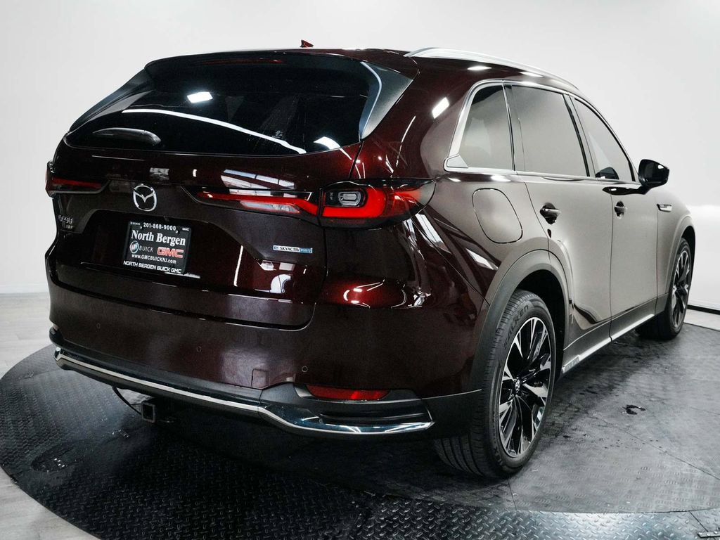 Used 2024 MAZDA CX-90 Plug-In Hybrid w/ Premium Pkg image 8