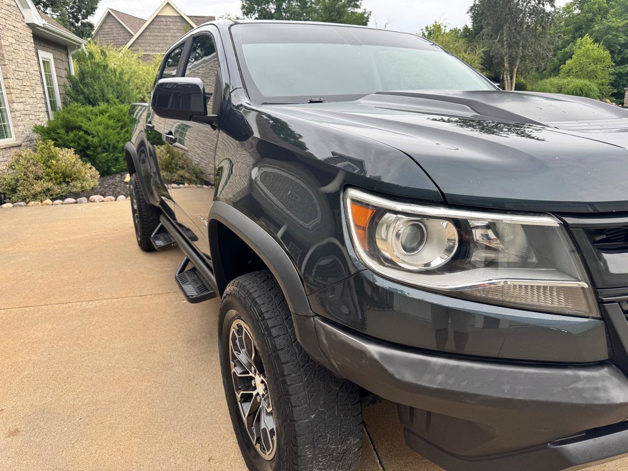 Used 2017 Chevrolet Colorado ZR2 w/ LPO, Premium Interior Package AWD/4WD image 32