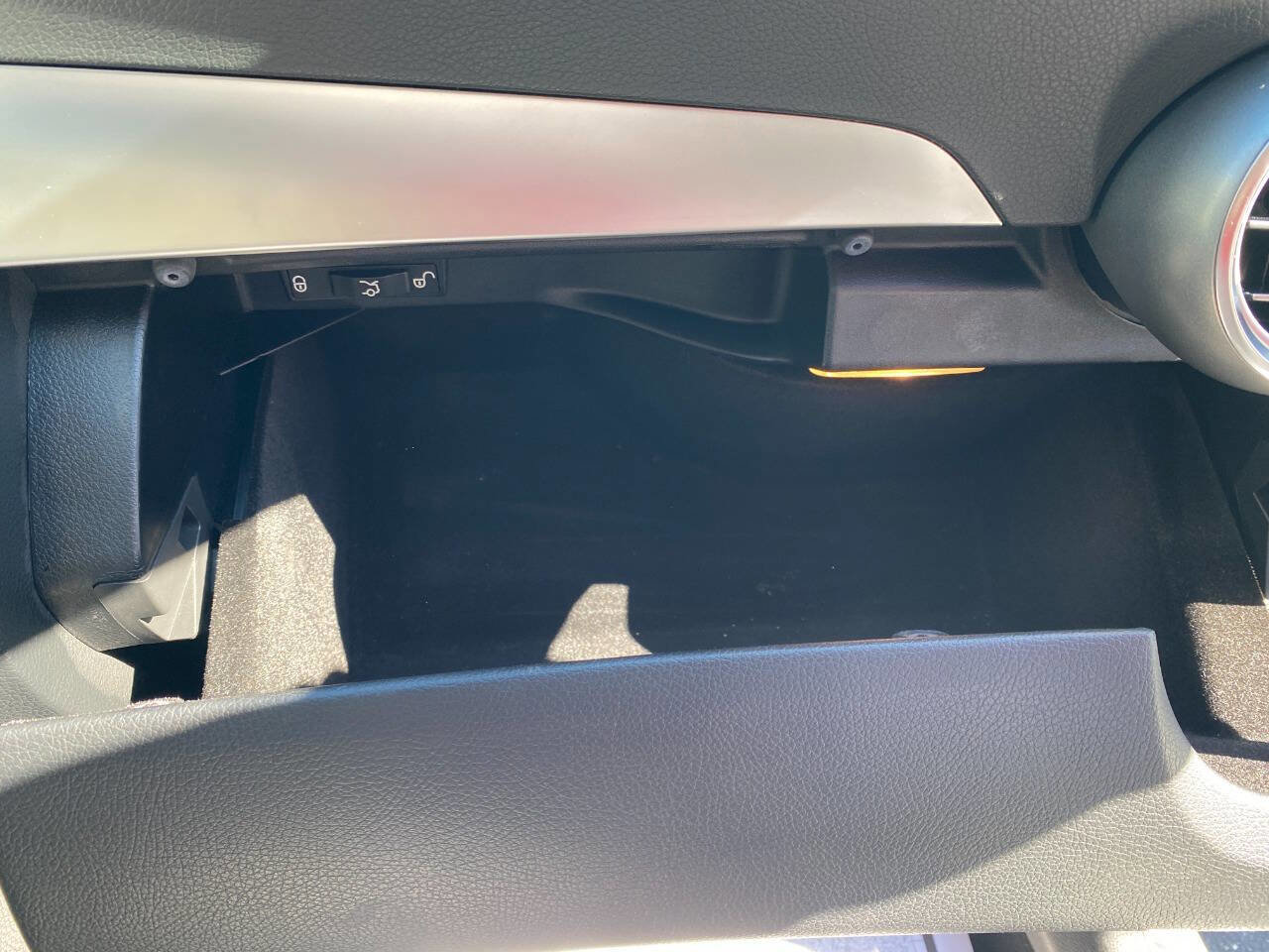 Used 2017 Mercedes-Benz C 300 4MATIC Sedan w/ Premium 1 Package image 34