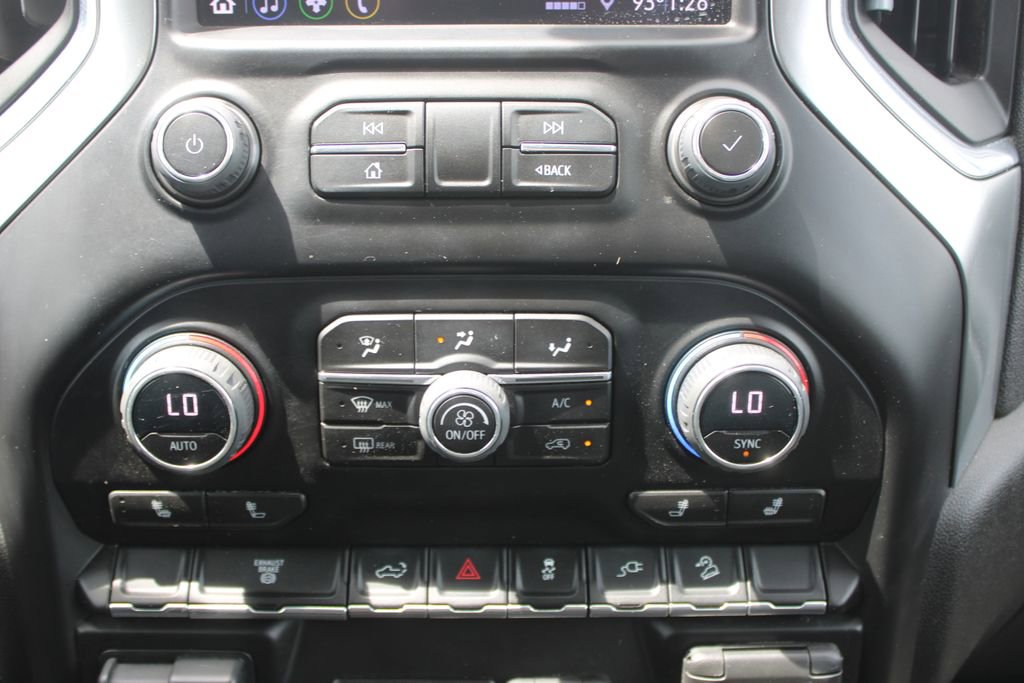 Used 2023 Chevrolet Silverado 2500 LT AWD/4WD image 39