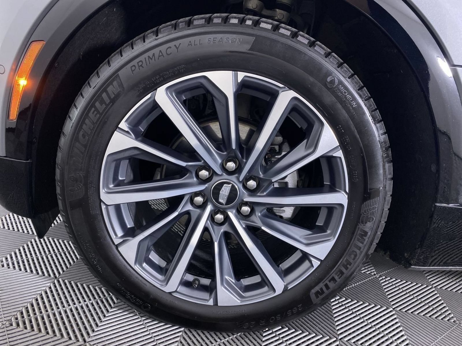 Certified 2024 Cadillac Lyriq Sport AWD/4WD image 16