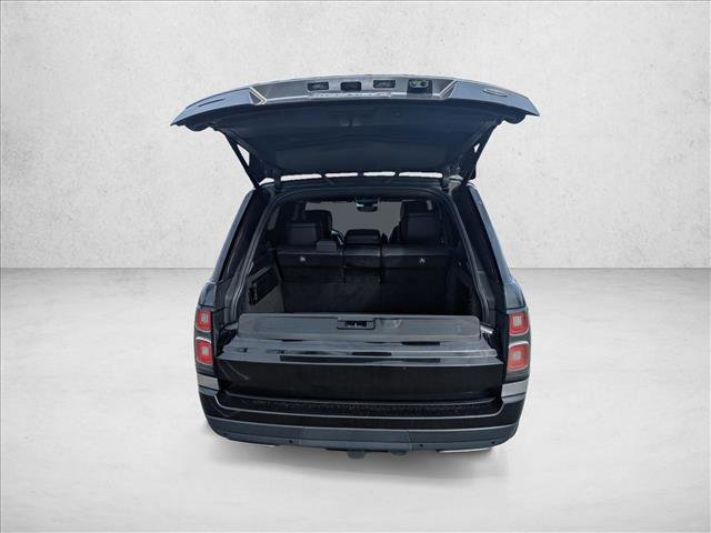 Used 2018 Land Rover Range Rover Autobiography image 6