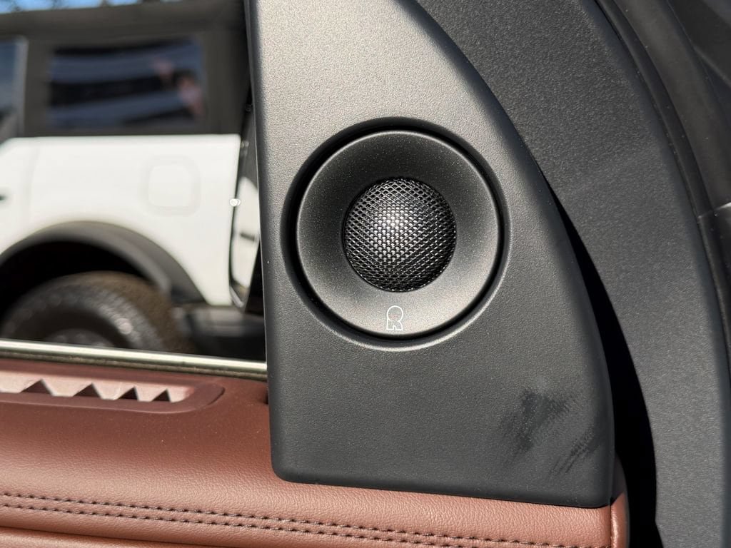 New 2026 Lincoln Navigator Reserve AWD/4WD image 23