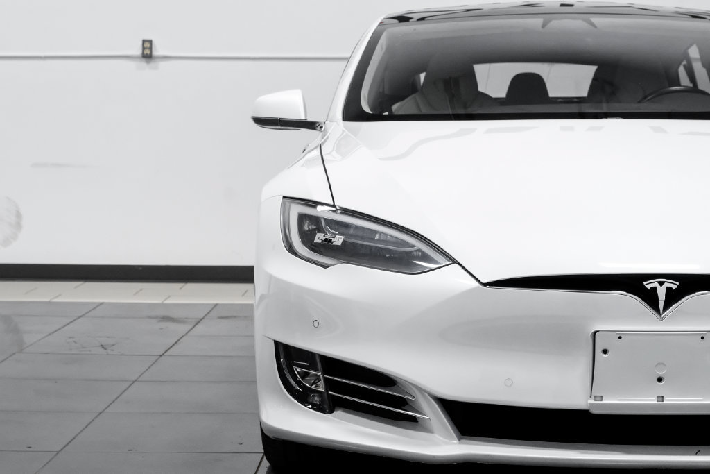 Used 2018 Tesla Model S 75D AWD/4WD image 45