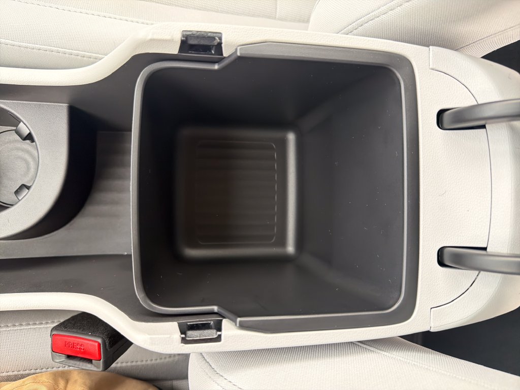 New 2027 Hyundai Kona SE FWD image 28