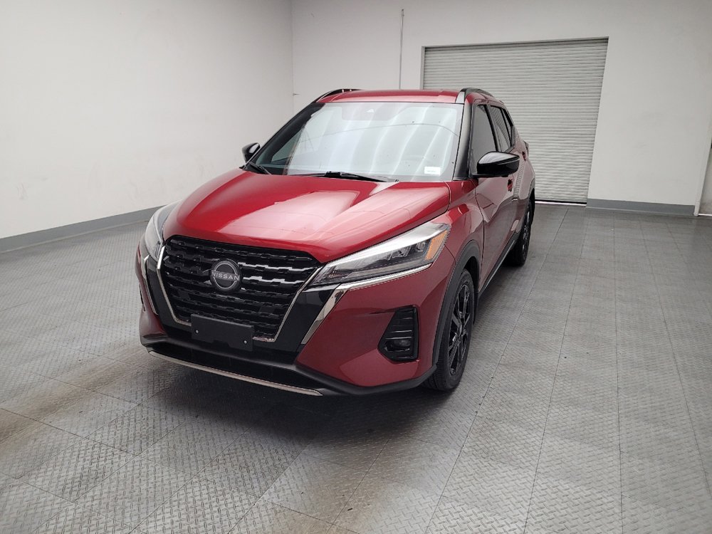 Used 2024 Nissan Kicks SR w/ SR Premium Package FWD image 15