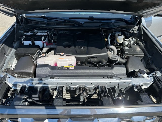 Certified 2022 Toyota Tundra Platinum AWD/4WD image 7