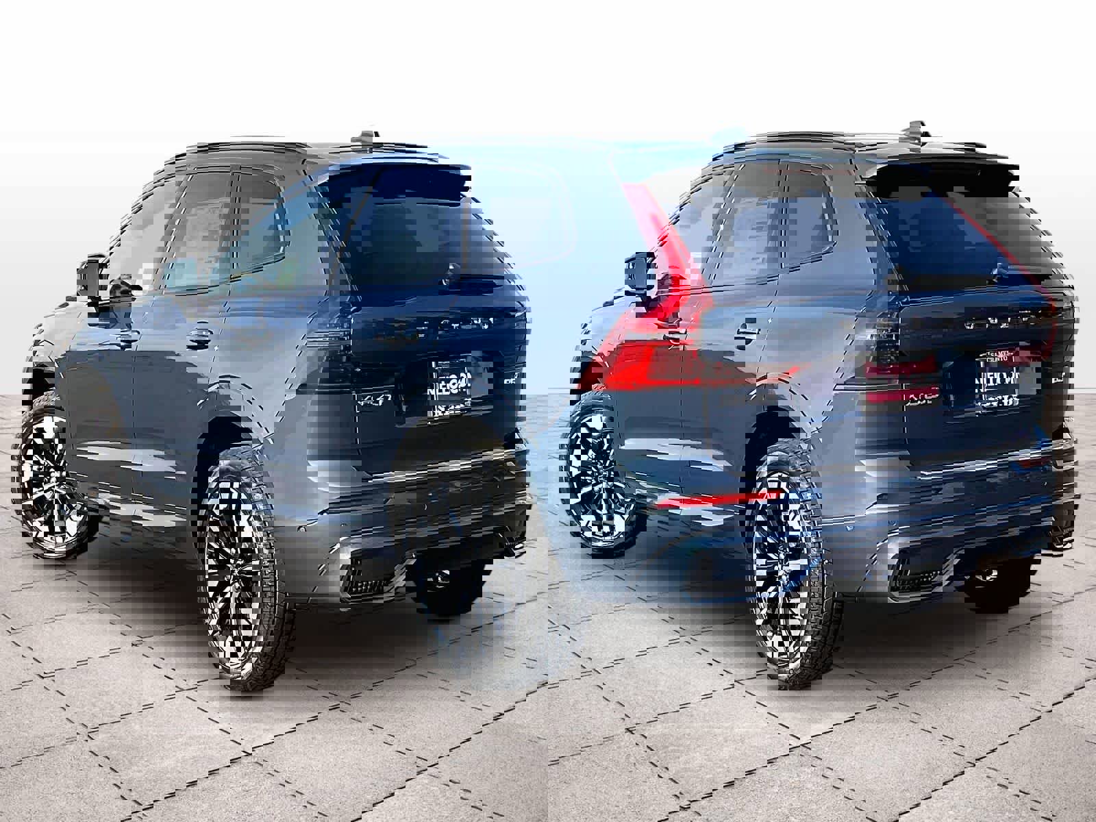 New 2026 Volvo XC60 B5 Plus w/ Protection Package Premier image 3