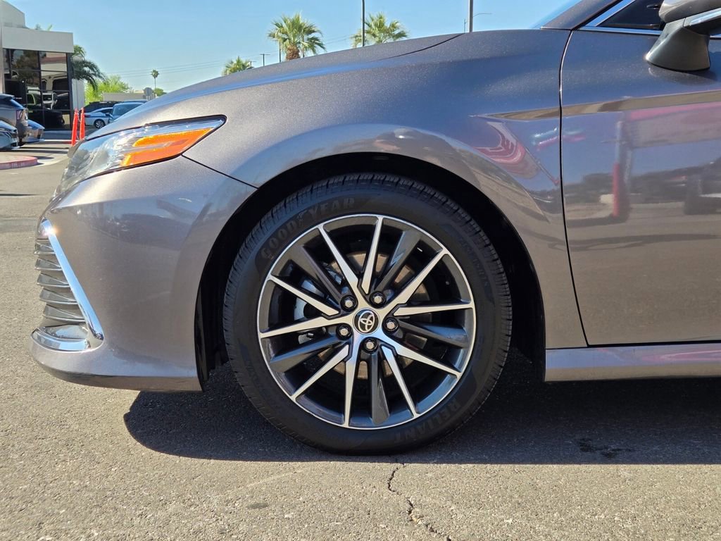 Used 2023 Toyota Camry XLE FWD image 9