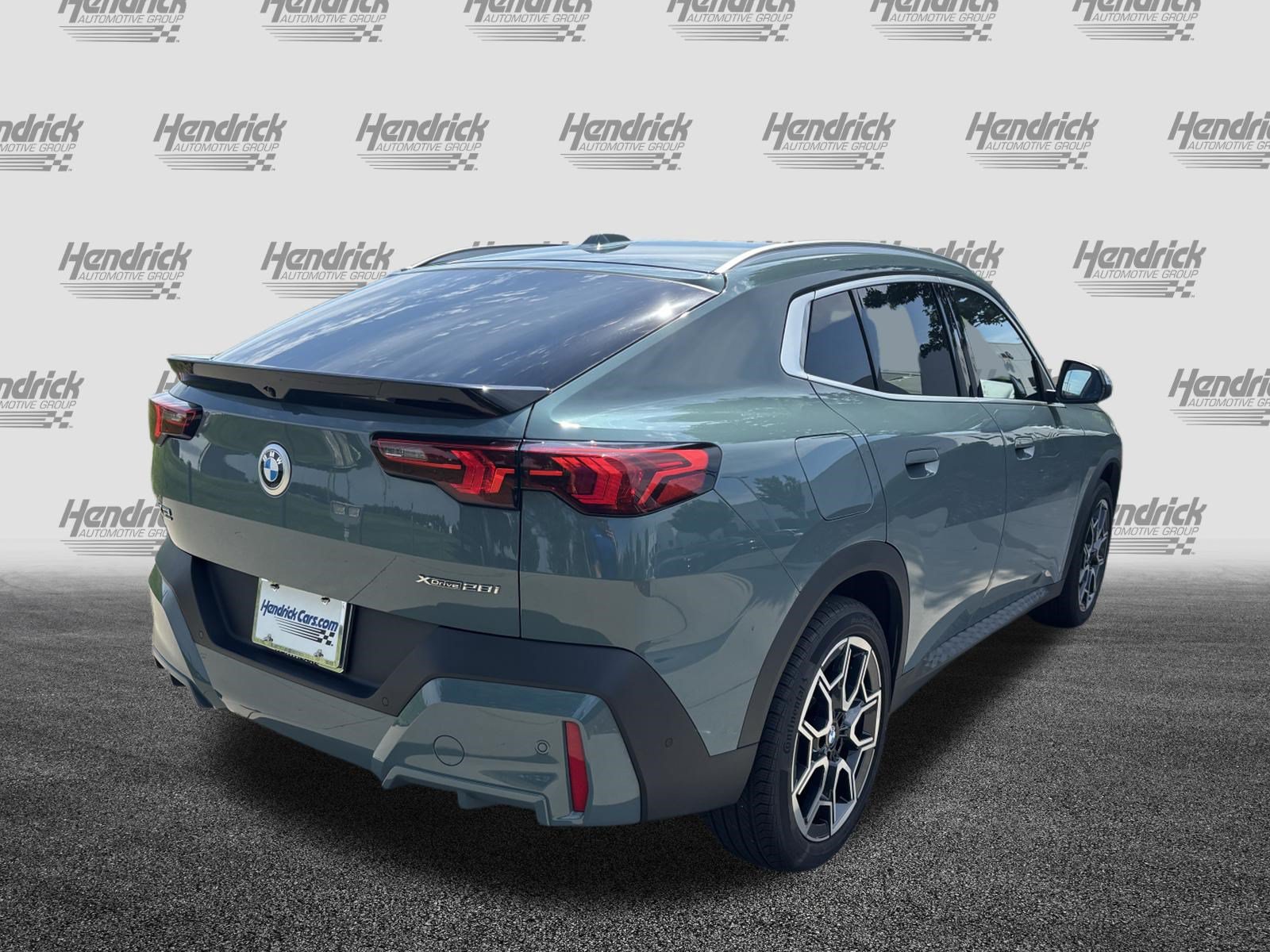 Certified 2025 BMW X2 xDrive28i AWD/4WD image 10