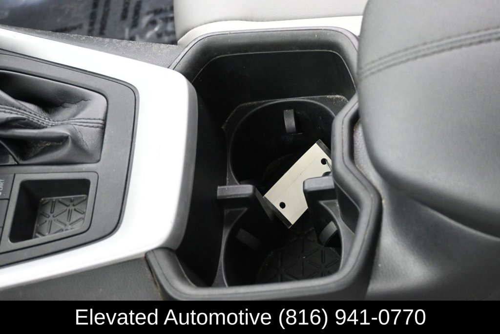 Used 2023 Toyota RAV4 XLE Premium AWD/4WD image 23
