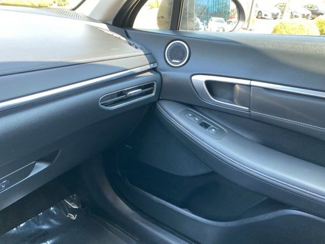Used 2022 Hyundai Sonata Limited image 33