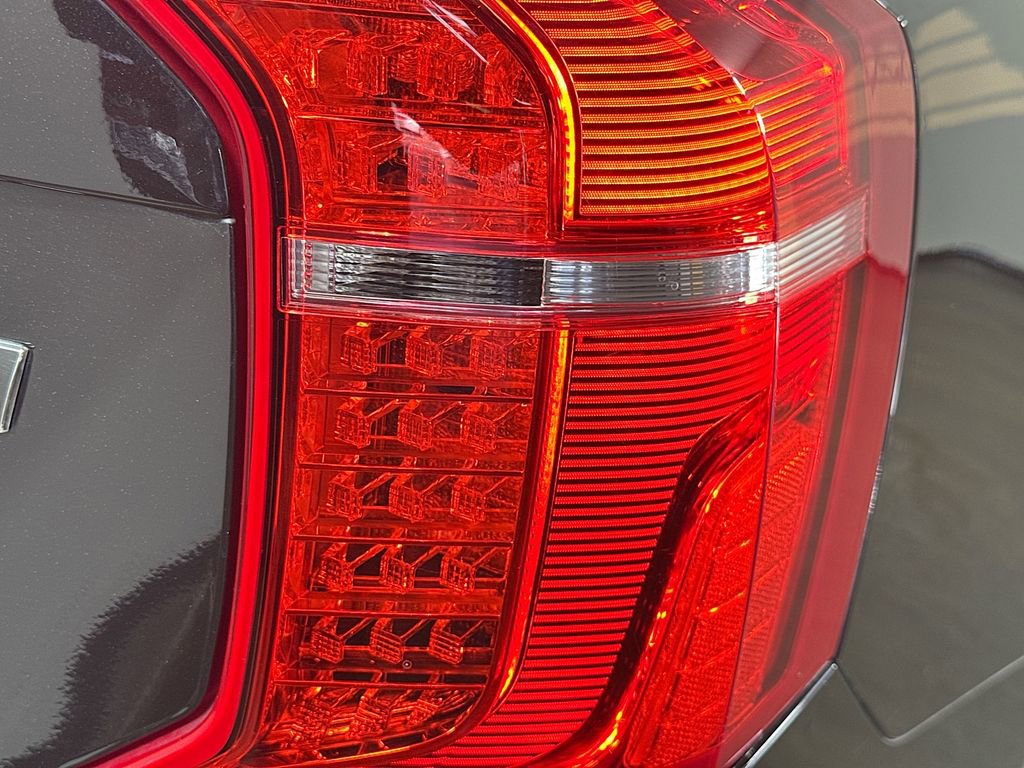 Used 2019 Volvo XC90 T6 Momentum w/ Advanced Package image 33