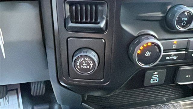 New 2026 Ford F350 XL w/ XL Chrome Package image 26