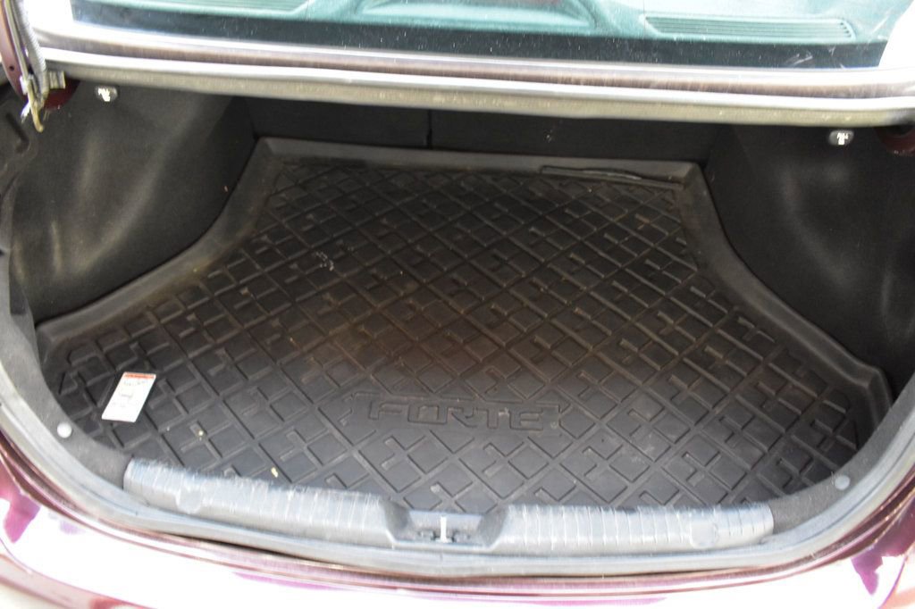 Used 2018 Kia Forte LX image 23