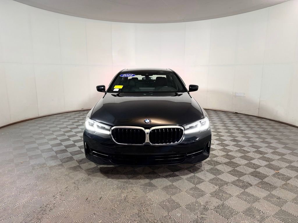 Used 2022 BMW 540i xDrive w/ Premium Package image 11