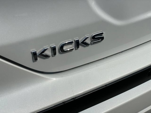 Certified 2023 Nissan Kicks SV FWD image 28