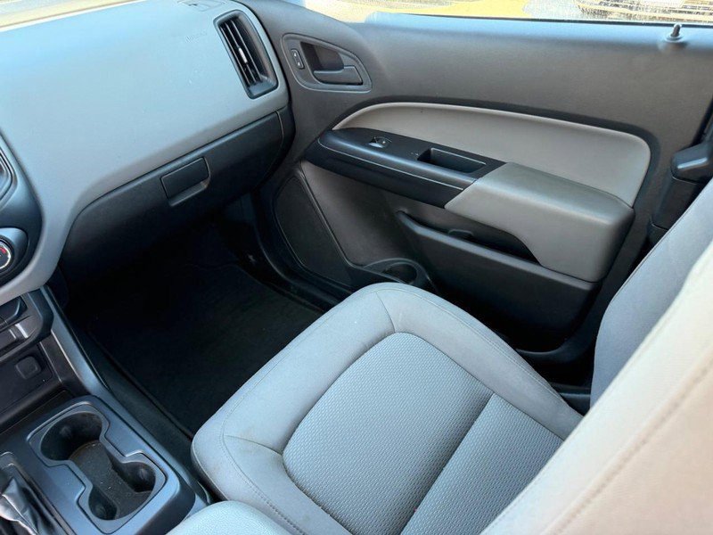 Used 2021 Chevrolet Colorado W/T w/ WT Convenience Package RWD image 15
