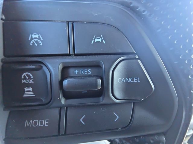 Used 2025 Toyota Tacoma SR5 image 17
