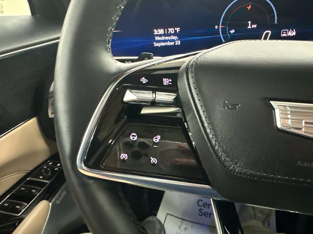 Certified 2026 Cadillac Lyriq Signature Luxury w/ Nappa Leather Package AWD/4WD image 37