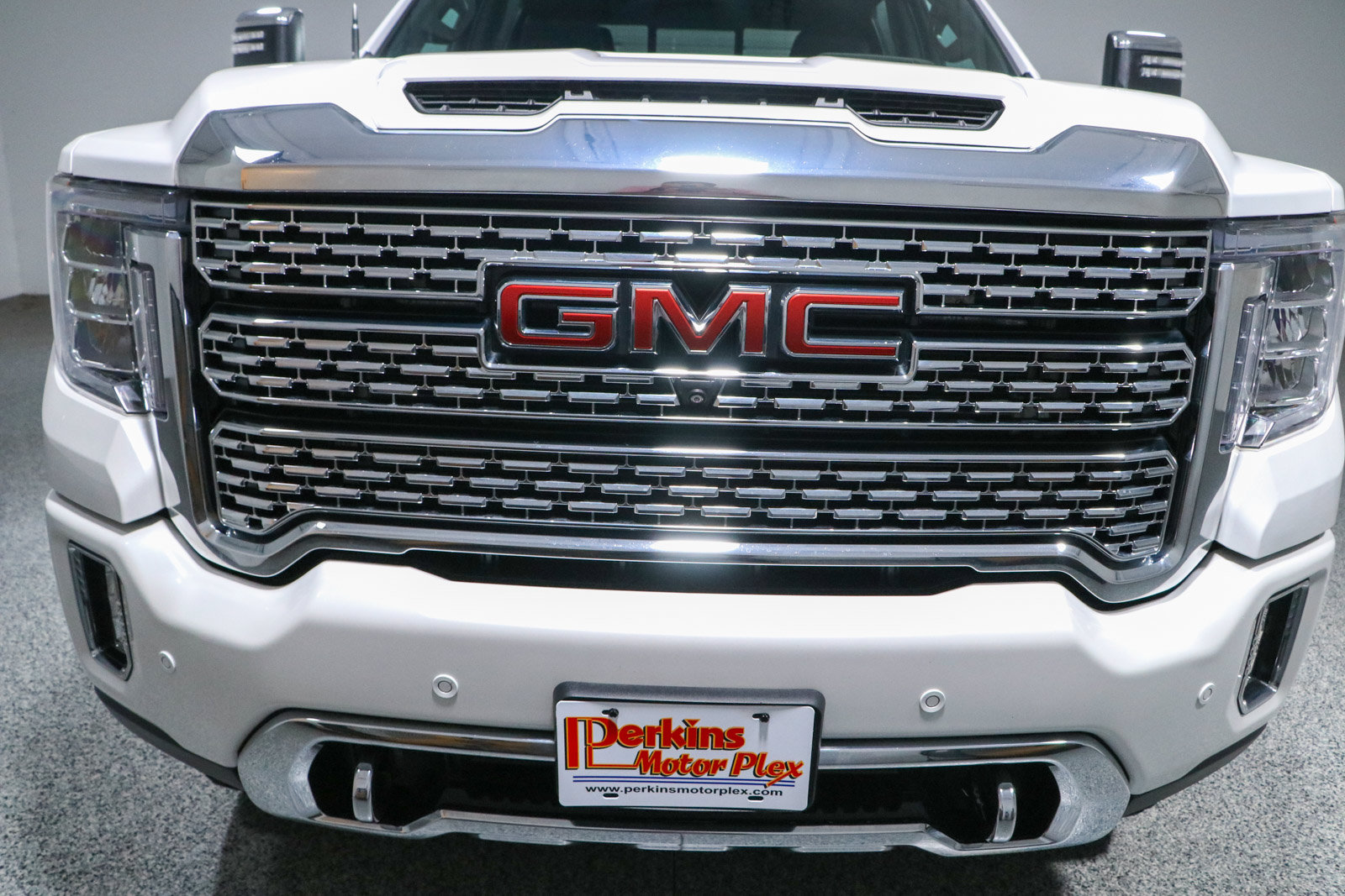 Used 2021 GMC Sierra 2500 Denali w/ Denali Ultimate Package AWD/4WD image 4