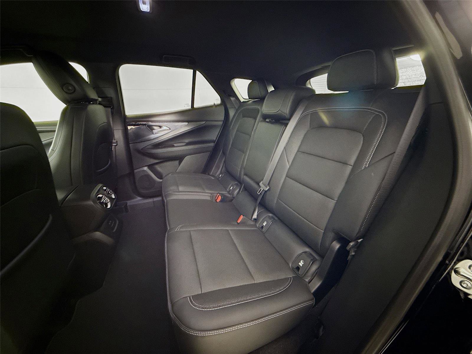 Used 2024 Chevrolet Blazer EV LT image 24