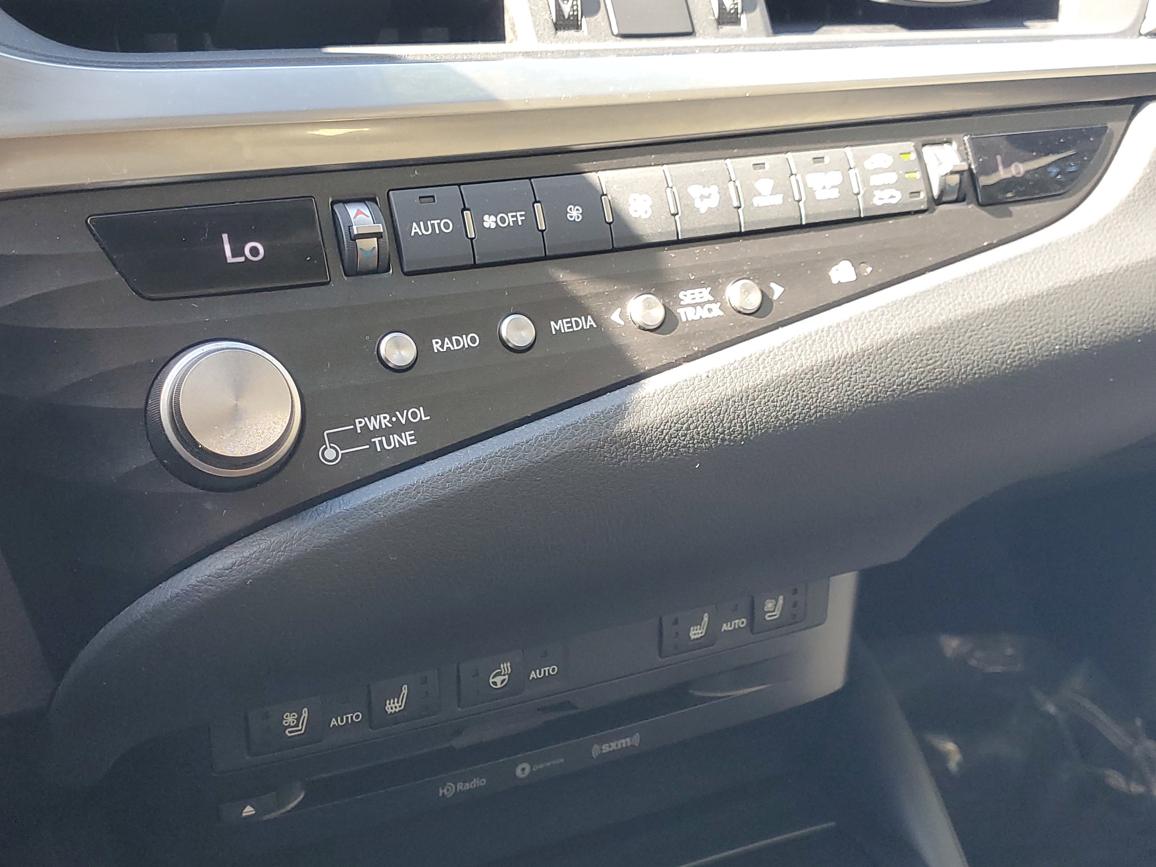 Used 2021 Lexus ES 350 w/ Premium Package image 29