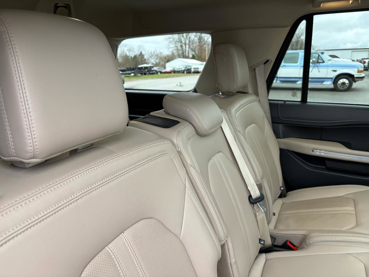 Certified 2024 Ford Expedition Limited image 55
