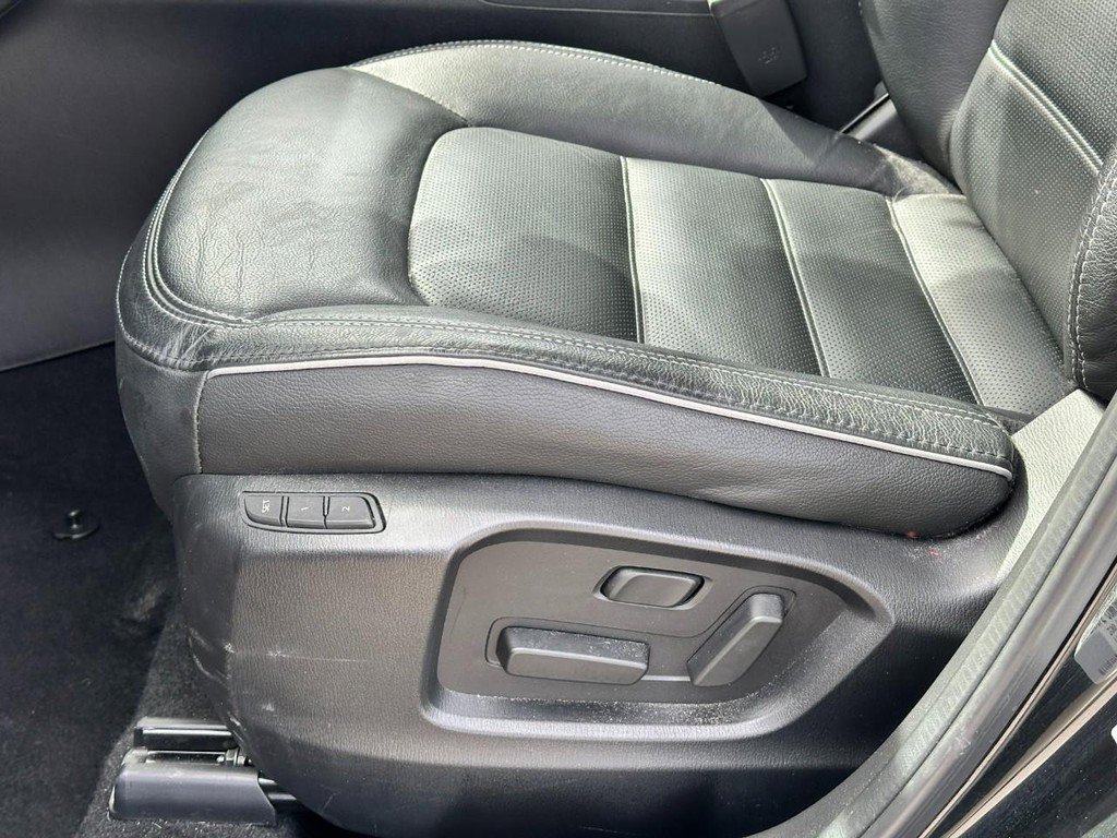 Used 2025 MAZDA CX-5 AWD 2.5 S w/ Preferred Package image 18