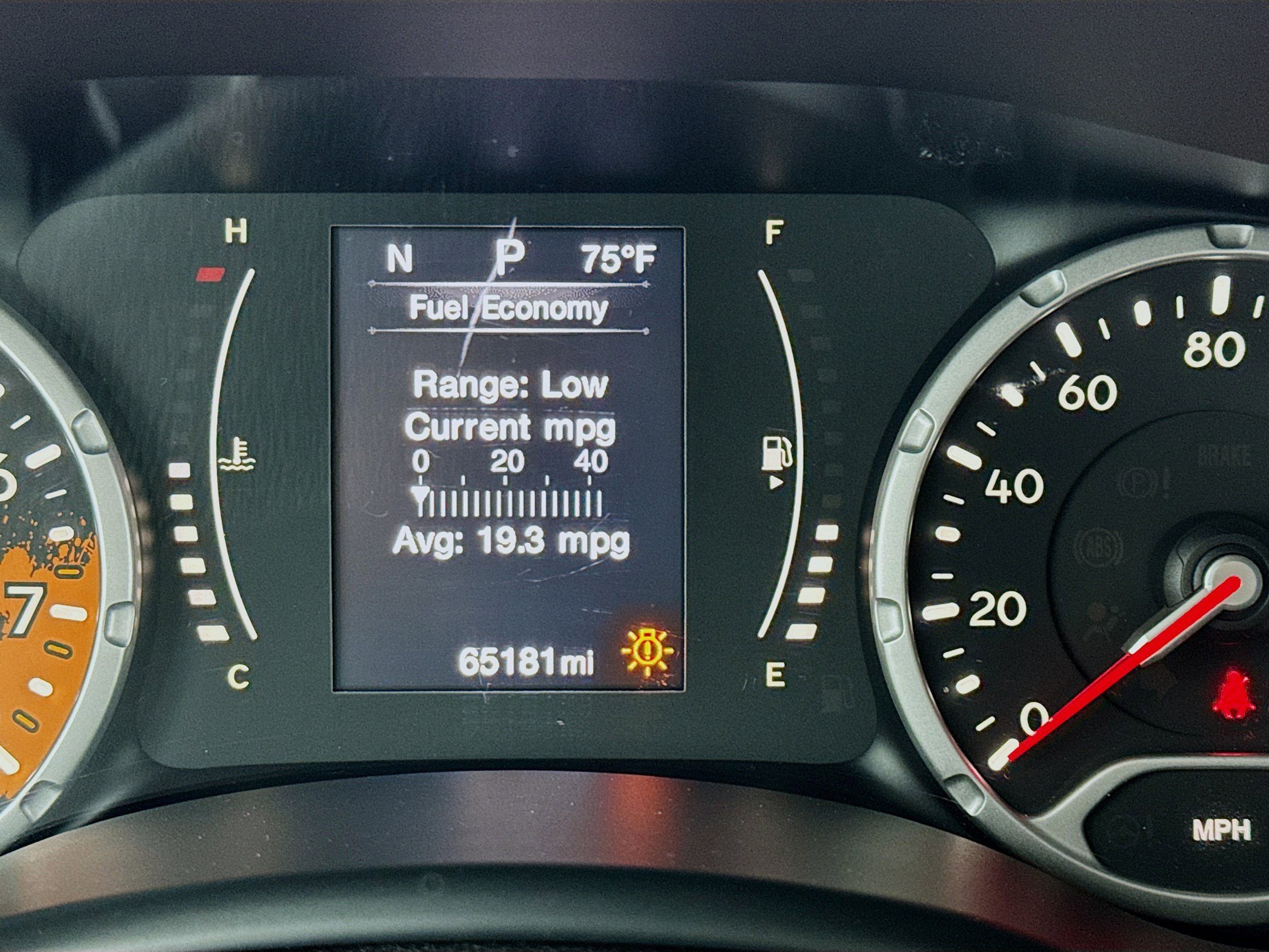 Used 2015 Jeep Renegade Latitude image 8