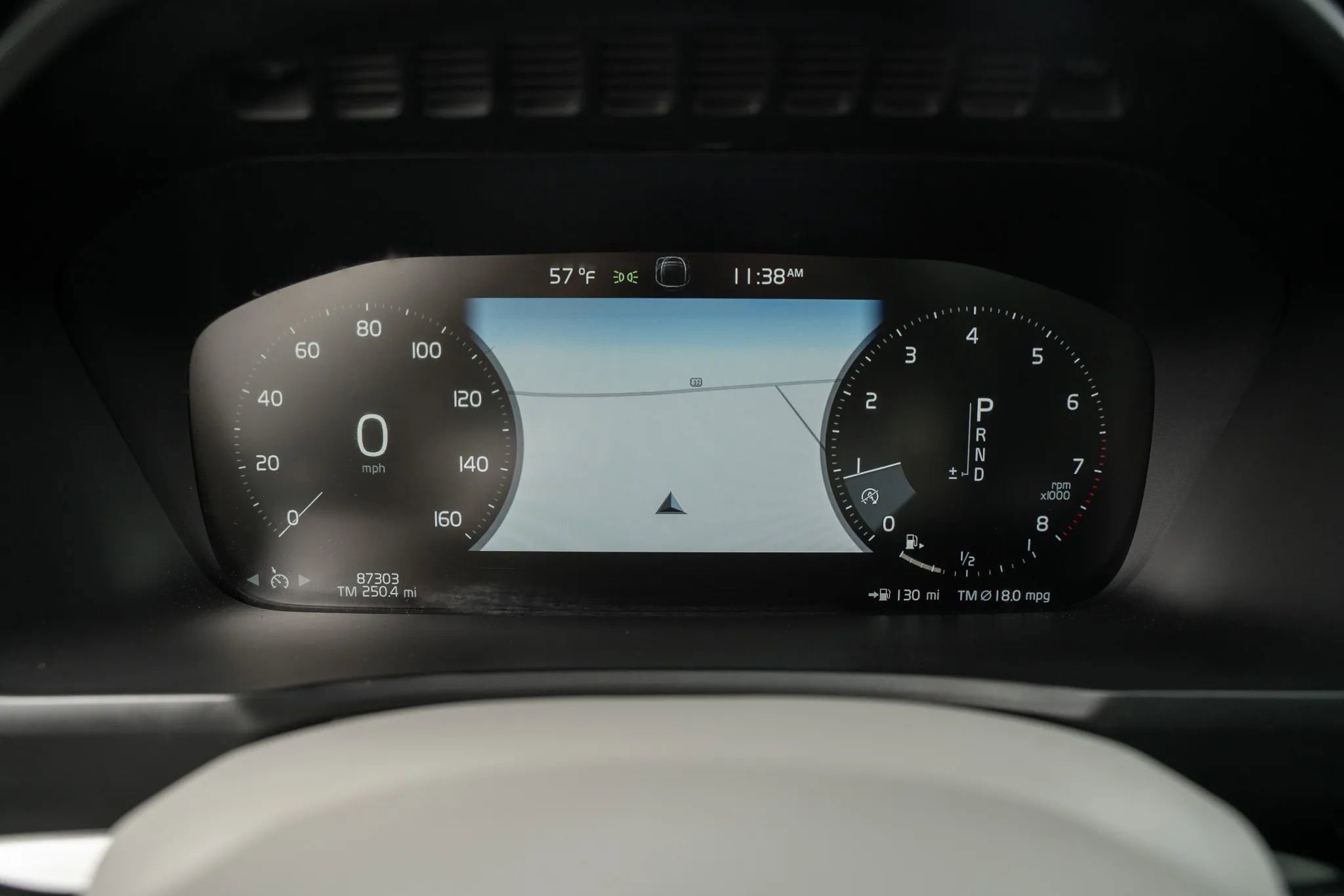 Used 2017 Volvo XC90 T6 Momentum w/ Vision Package image 22