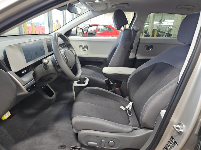 Used 2024 Hyundai Ioniq 5 SEL AWD/4WD image 7