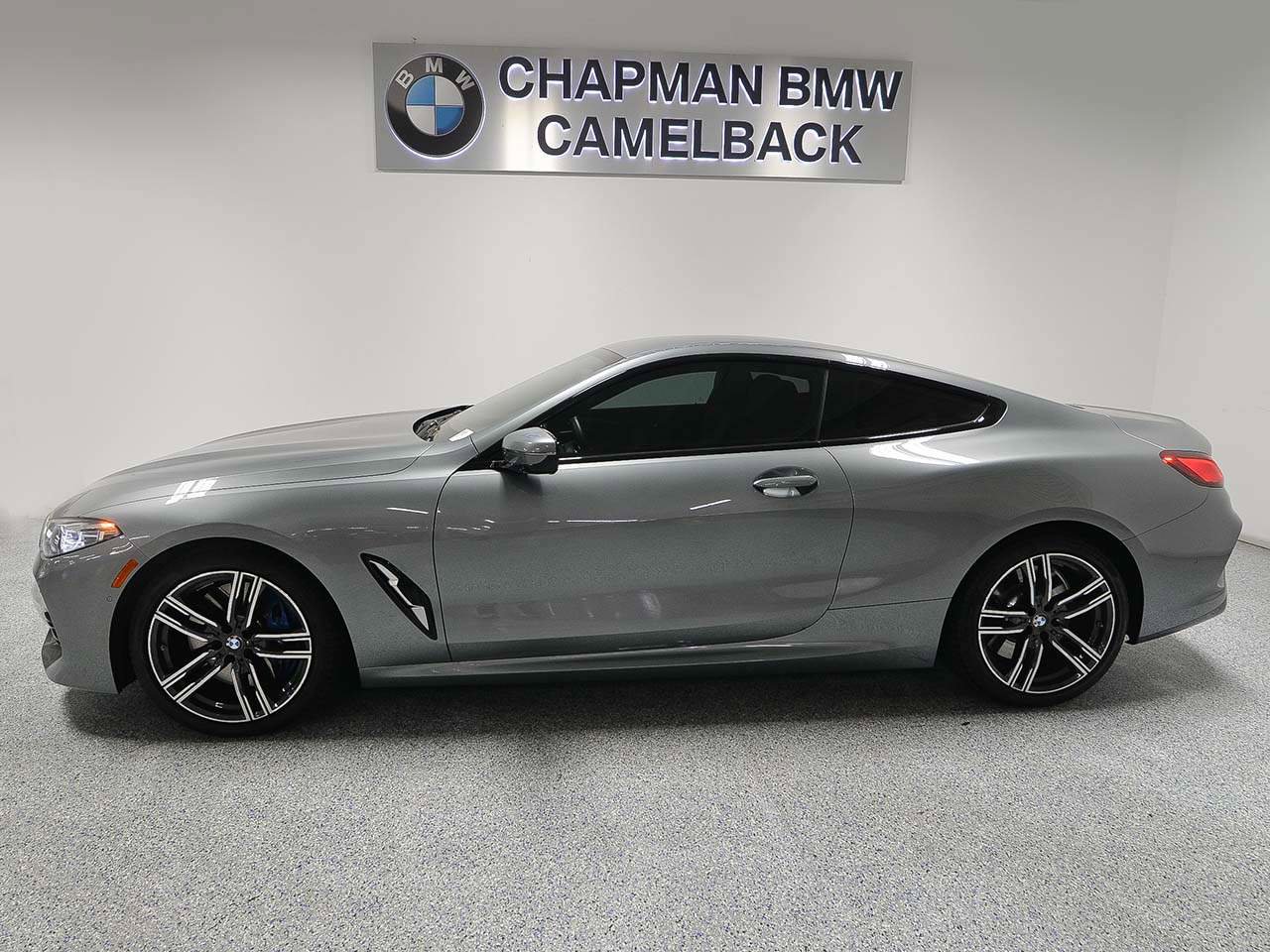 Used 2023 BMW 840i Coupe w/ Driving Assistance Package RWD image 3
