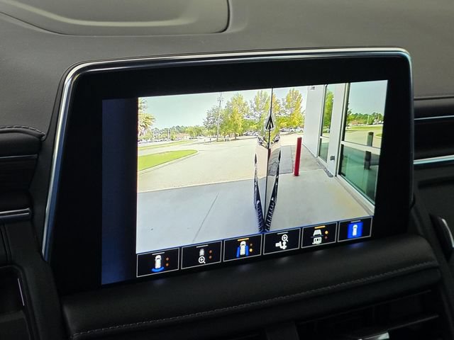 Used 2022 Chevrolet Tahoe Z71 w/ Z71 Off-Road Package AWD/4WD image 26