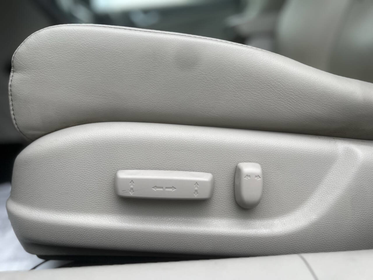 Used 2011 Acura TSX Sedan image 28