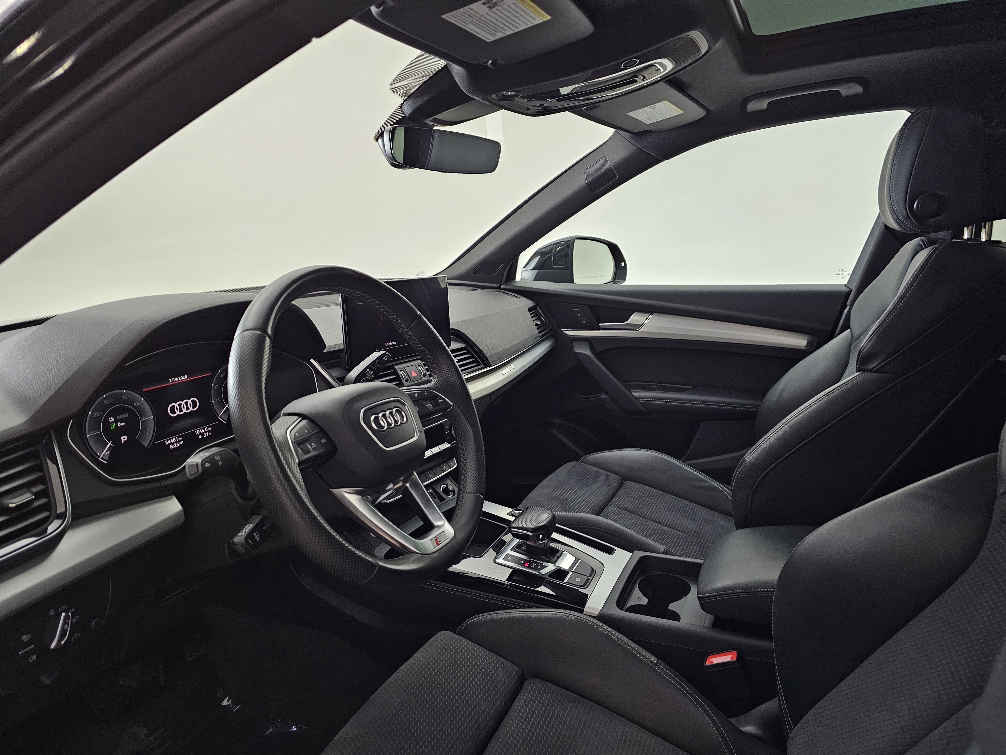 Used 2023 Audi Q5 e Premium Plus w/ Premium Plus Package image 6