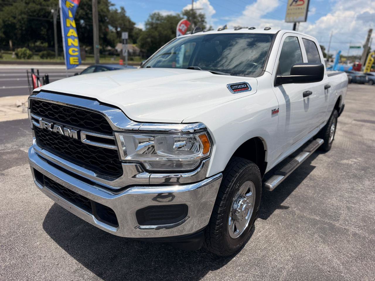 Used 2020 RAM 2500 Tradesman AWD/4WD image 2