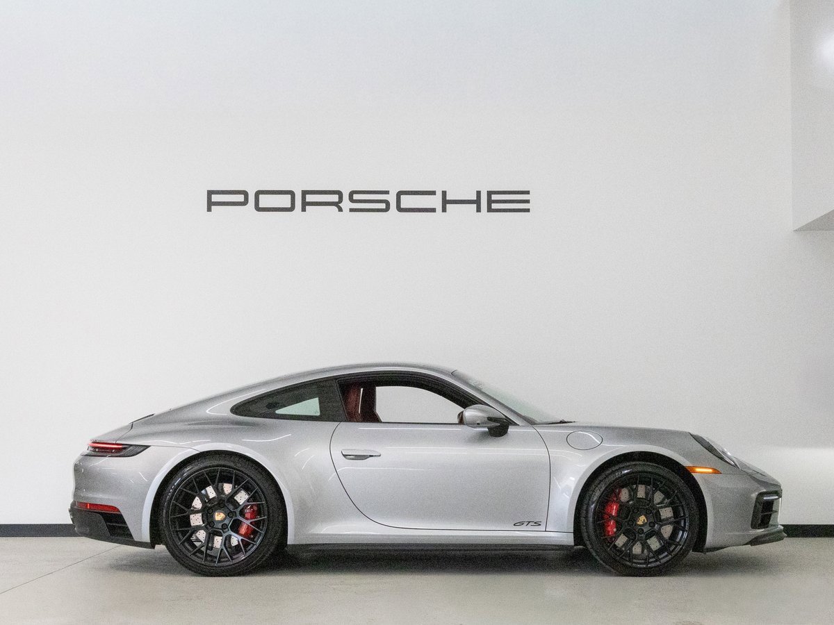 Used 2022 Porsche 911 Carrera 4 GTS image 9