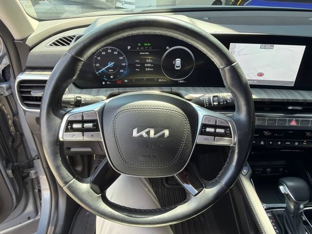 Used 2025 Kia Telluride SX AWD/4WD image 5