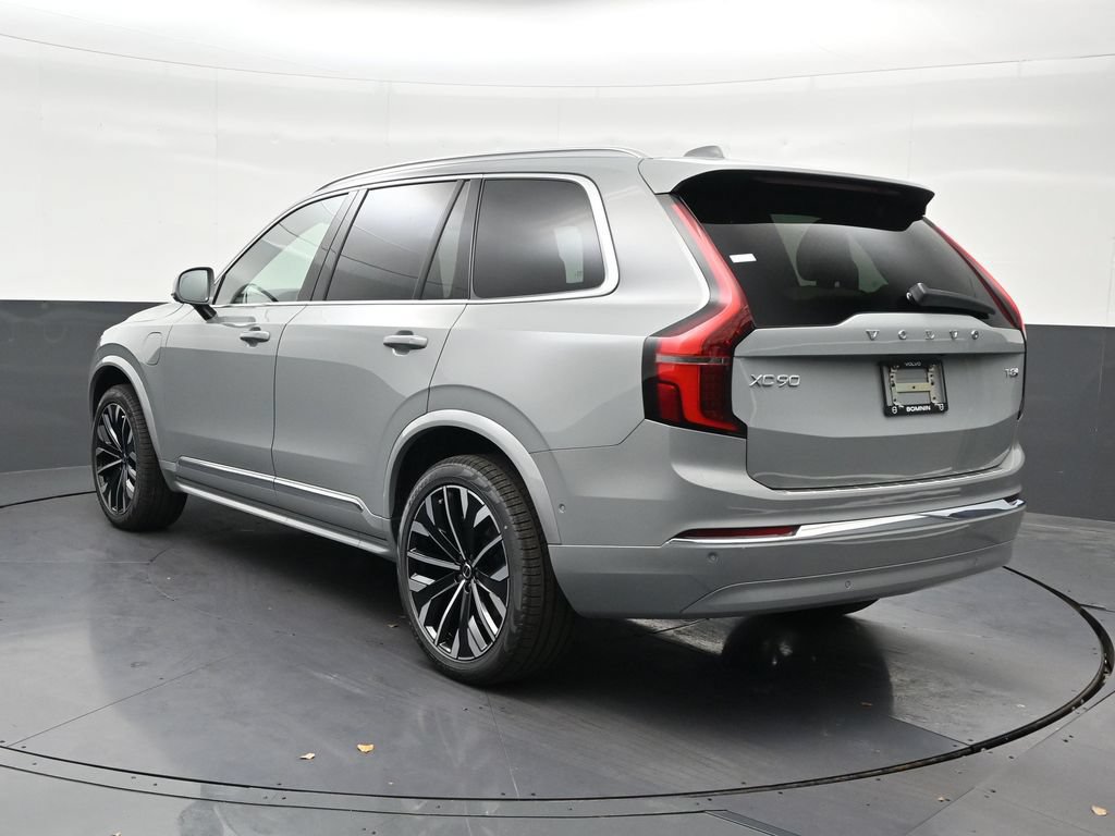 New 2027 Volvo XC90 T8 Plus AWD/4WD image 3