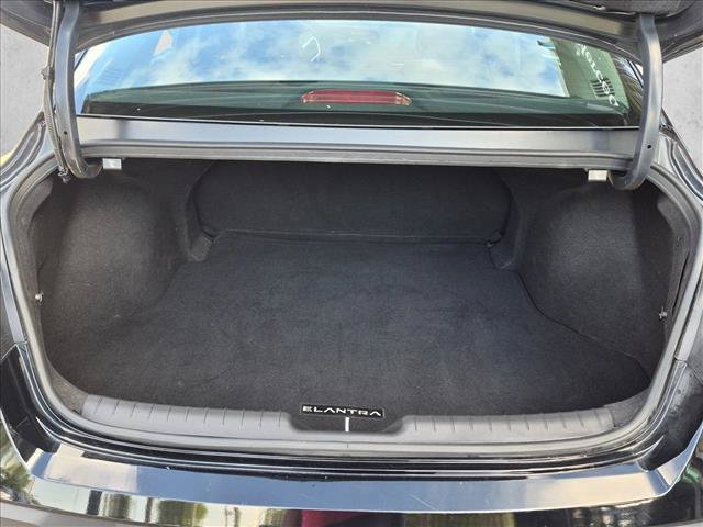 Used 2024 Hyundai Elantra SEL FWD image 6