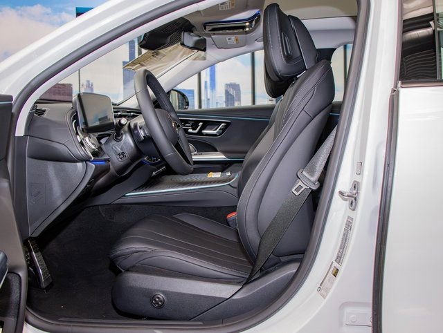 Used 2025 Mercedes-Benz E 450 4MATIC All-Terrain Wagon image 20