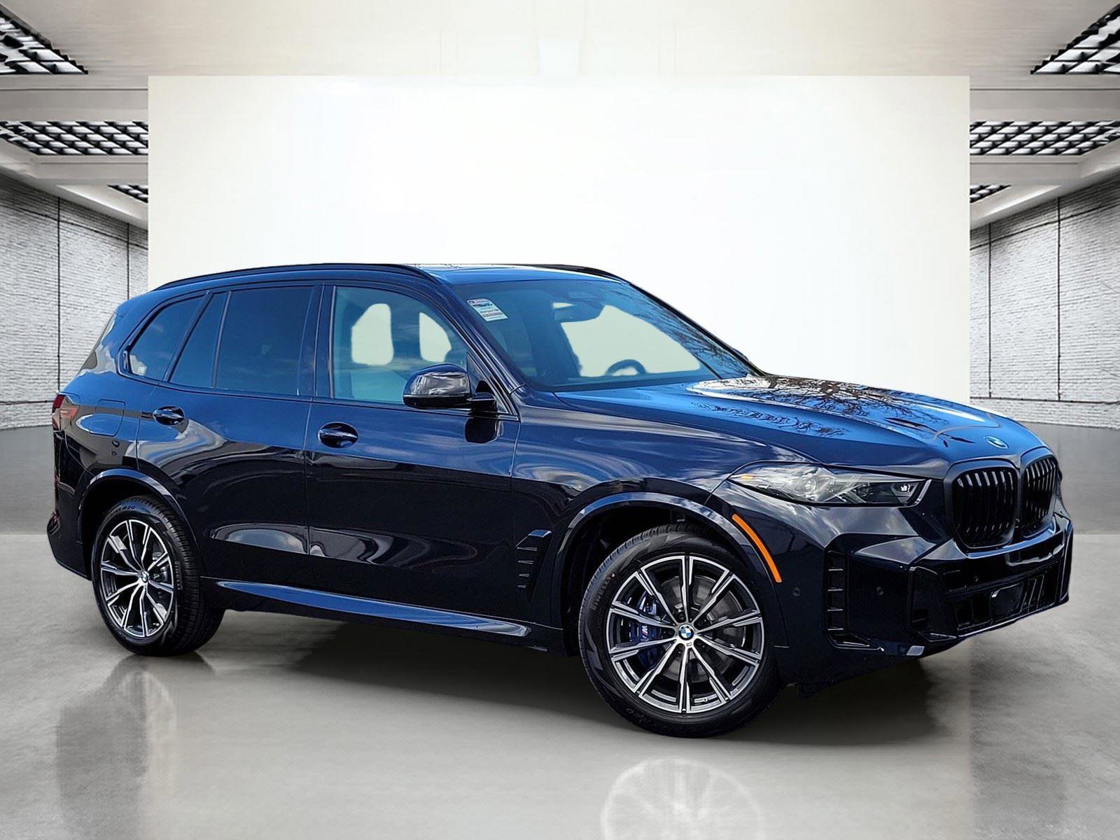 New 2026 BMW X5 xDrive40i w/ M Sport Package AWD/4WD image 2