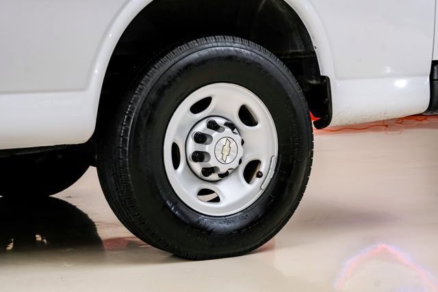 Used 2023 Chevrolet Express 3500 LS image 43
