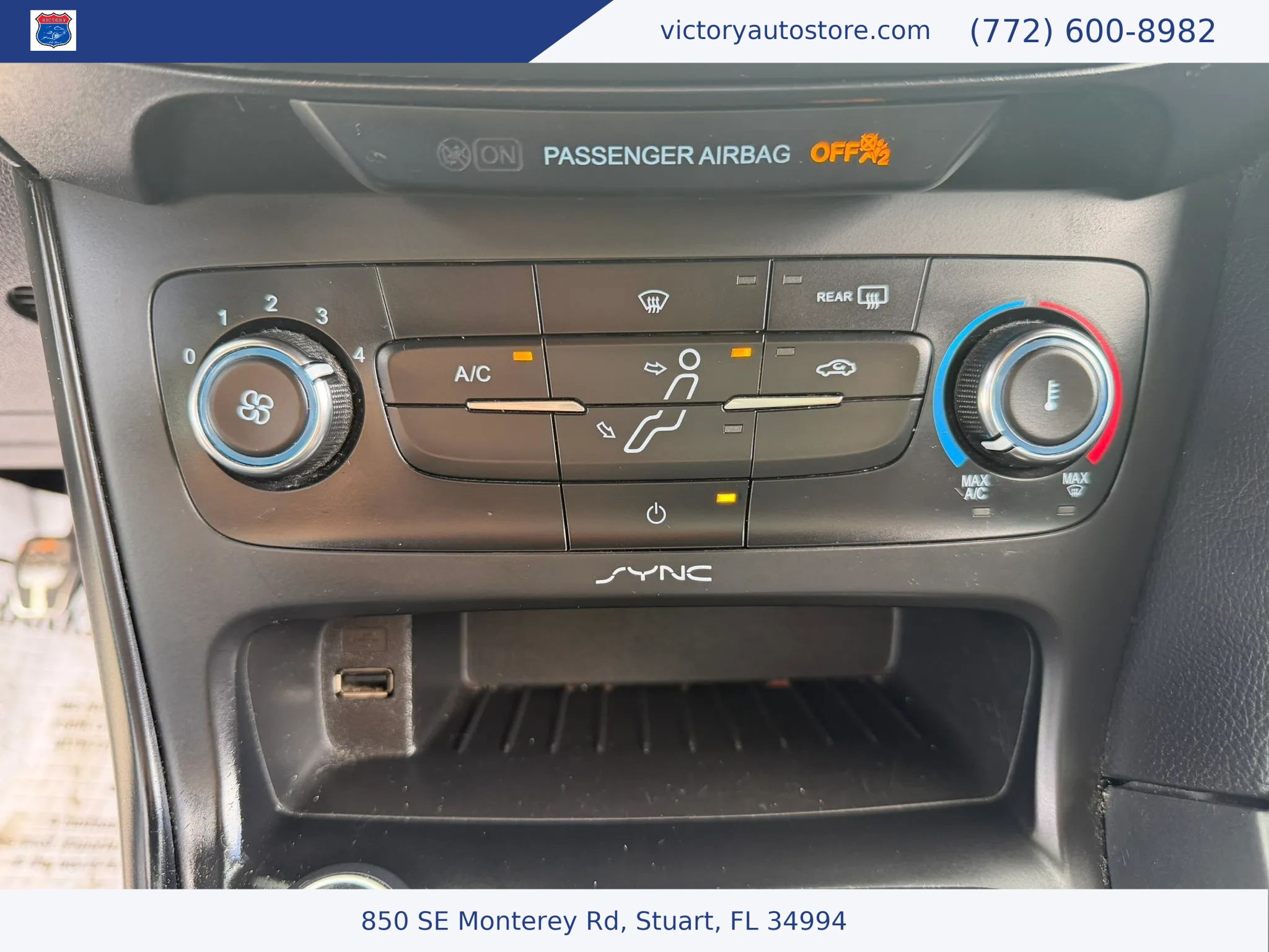 Used 2017 Ford Focus ST FWD image 45