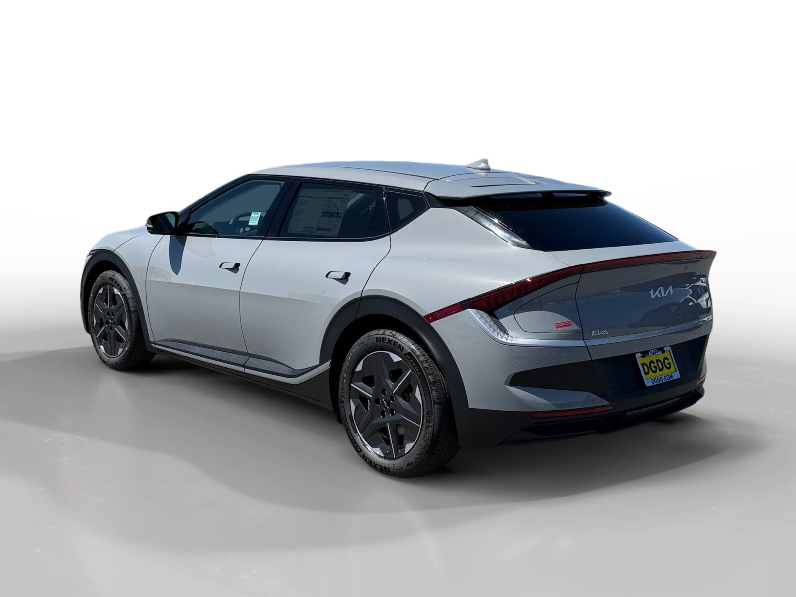 New 2026 Kia EV6 Light RWD image 3