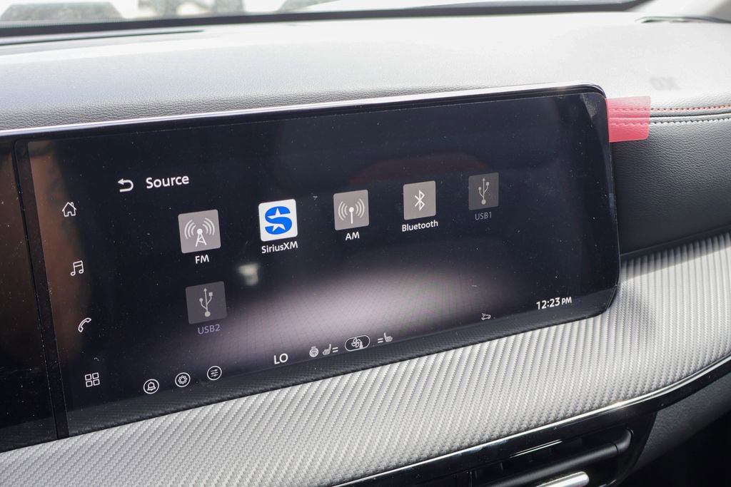 New 2026 Nissan Kicks SR image 5