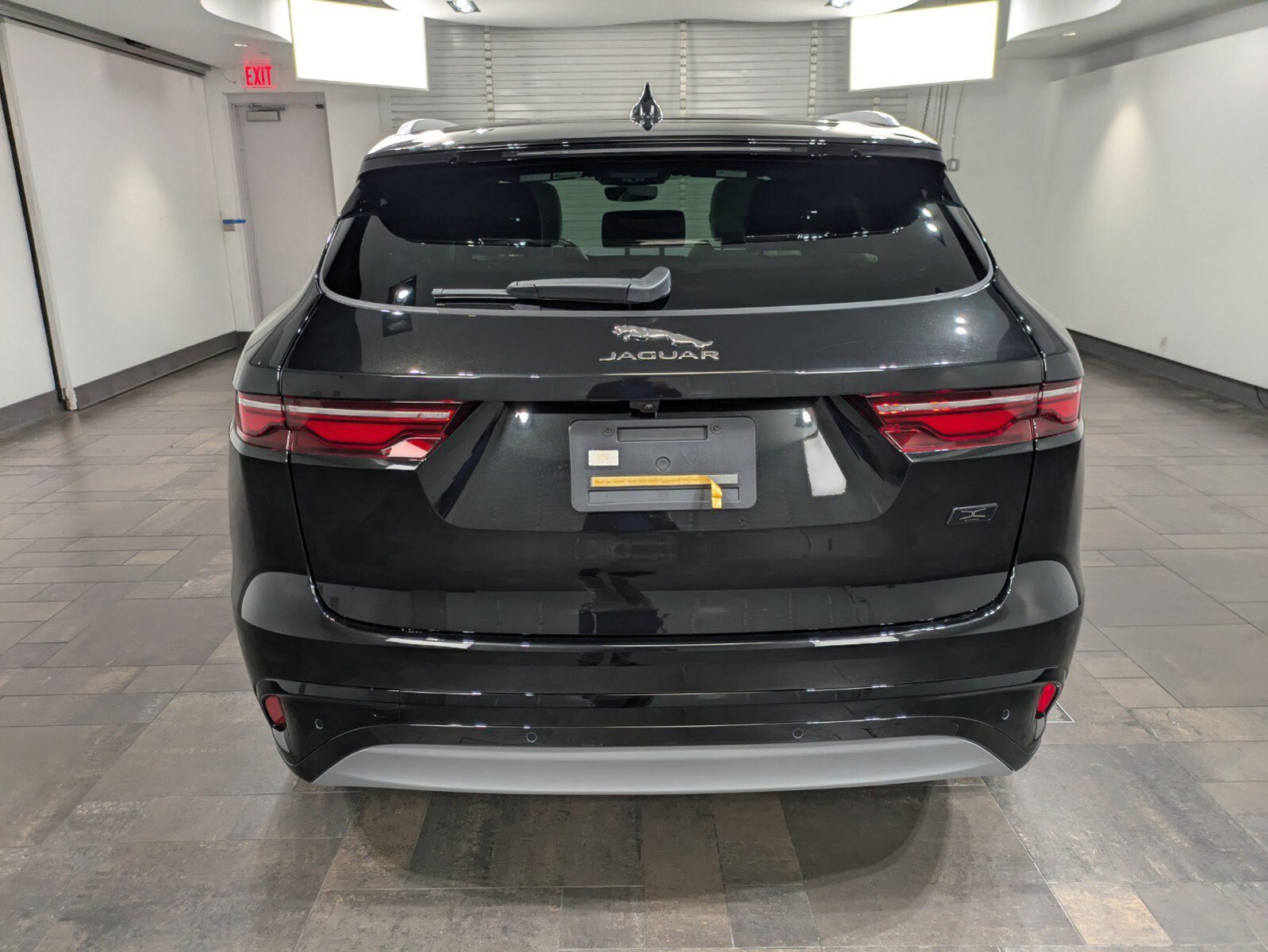 New 2026 Jaguar F-PACE R-Dynamic S image 5