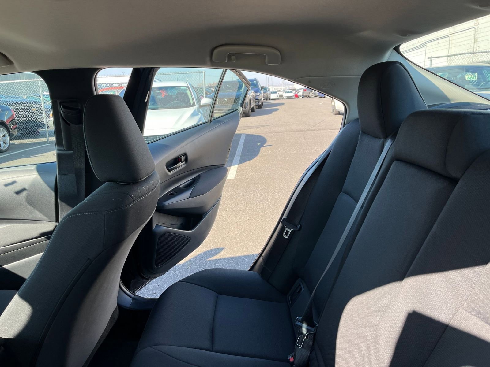 Used 2025 Toyota Corolla LE FWD image 38